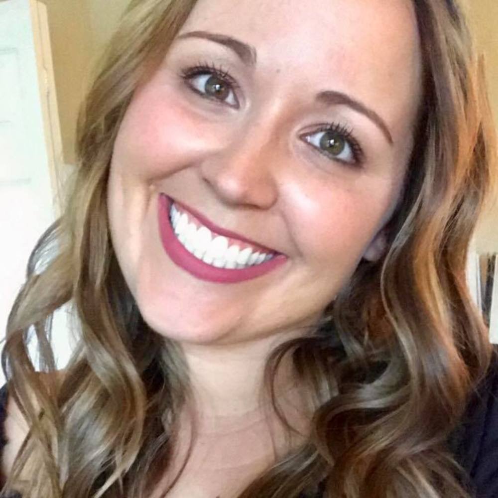 Meet your Posher, Becca